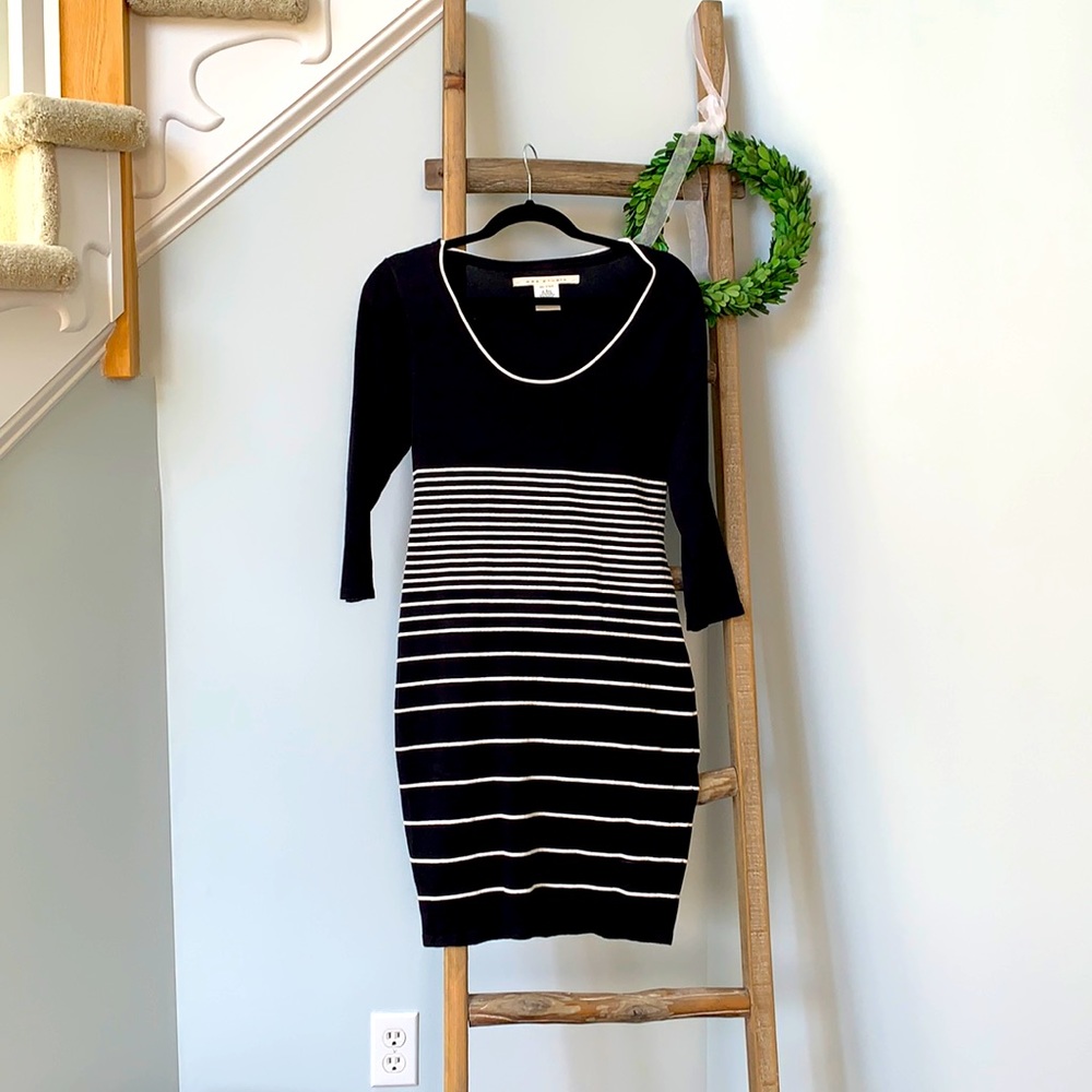 Like new sweater knit dress perfect for the upcoming  winter season